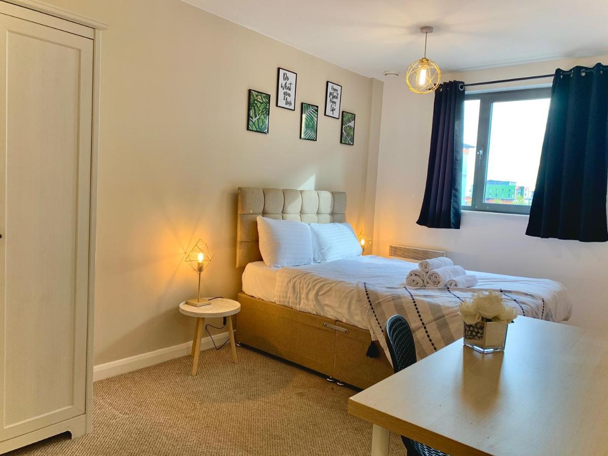 Insta-Style Penthouse With Balcony Or 2B Apartment With Balcony Birmingham City Centre Luaran gambar